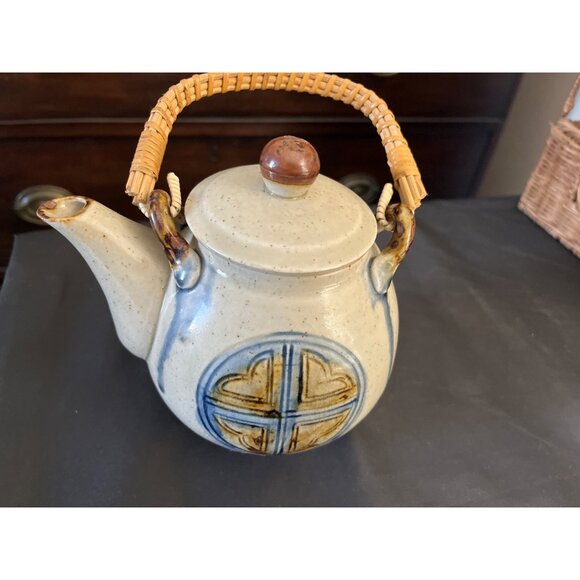 Japanese Stoneware Tea Pot Vintage Hand Painted Mid-Century - Picture 9 of 9